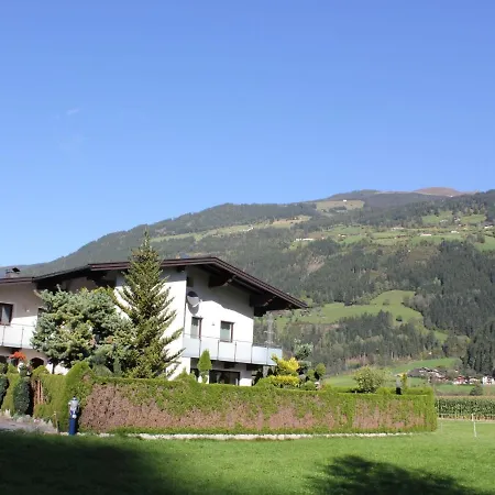 Apartment In Aschau Near Lift & Alps Aschau Im Zillertal