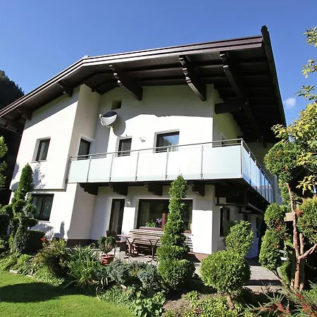 Apartment In Aschau Near Lift & Alps Aschau Im Zillertal